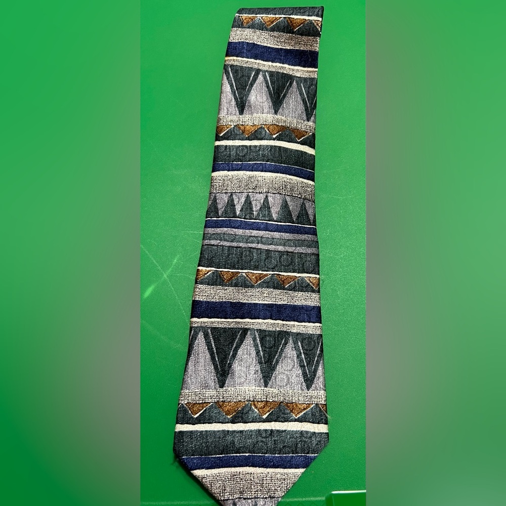 Pierre Cardin tie